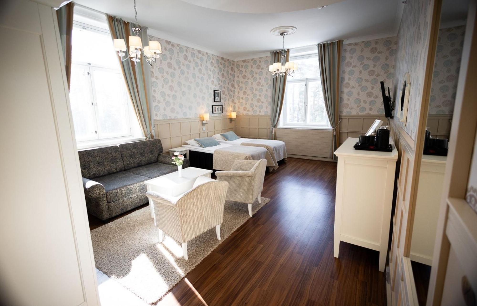Hotel Kruunupuisto Punkaharju Kültér fotó