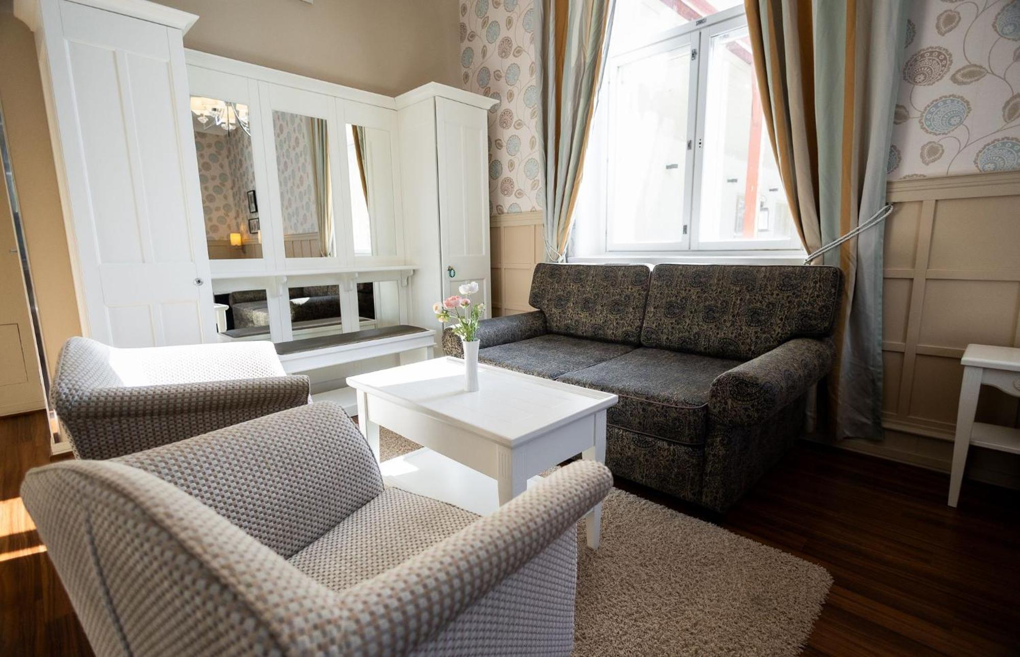 Hotel Kruunupuisto Punkaharju Kültér fotó