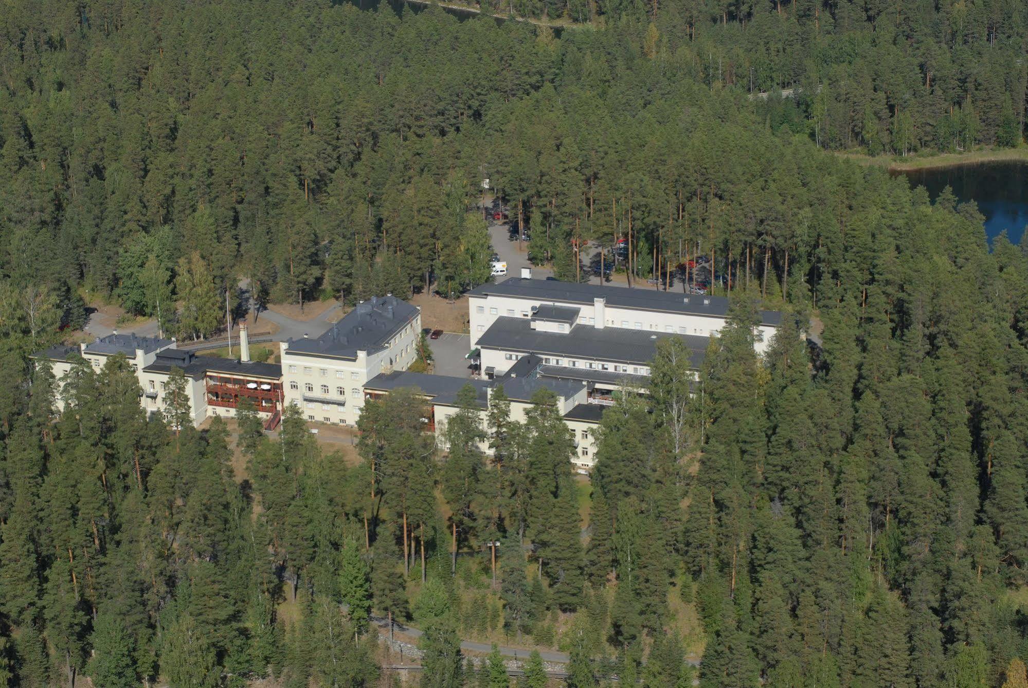Hotel Kruunupuisto Punkaharju Kültér fotó
