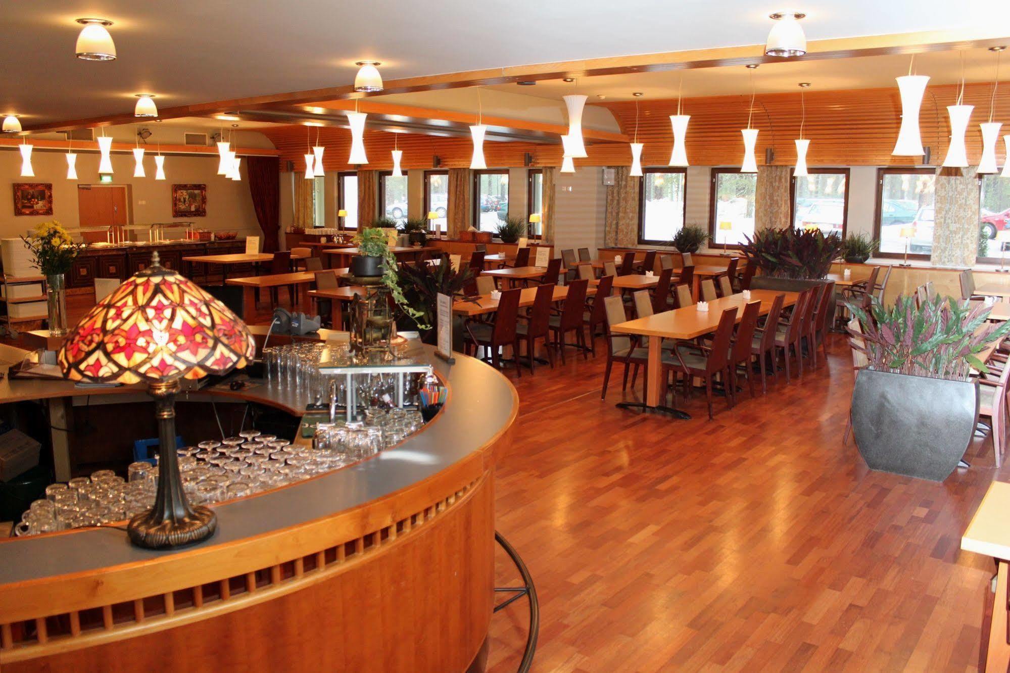 Hotel Kruunupuisto Punkaharju Kültér fotó